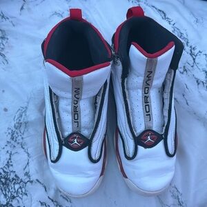 Jordan 13 (no laces)